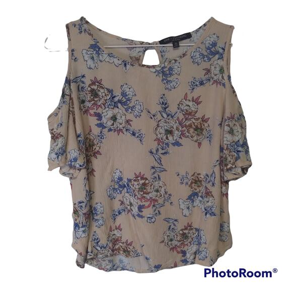 ONE CLOTHING Cold Shoulder Cropped Top Yellow Size M - Picture 4 of 8